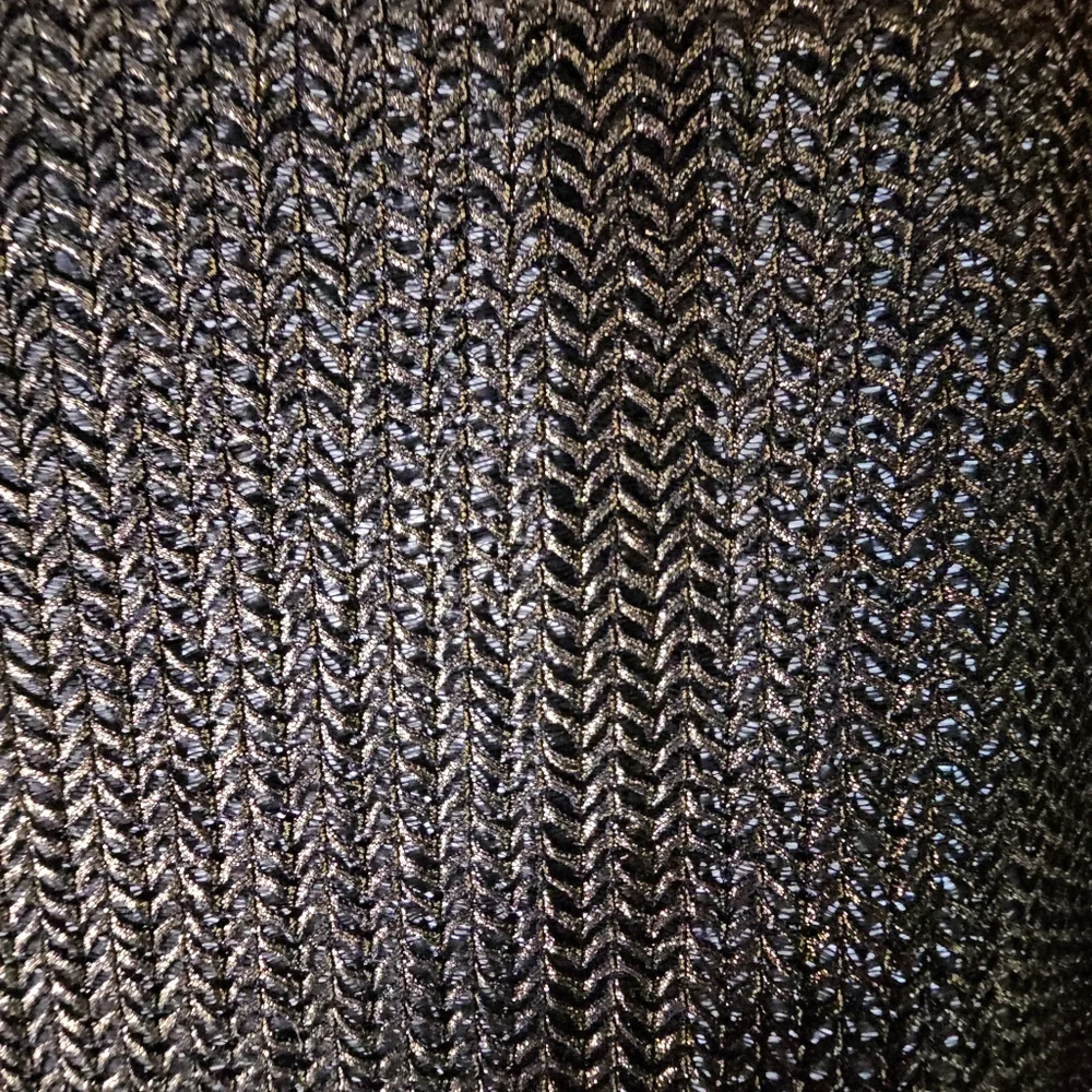 ☆ DREAM, PLAY, IMAGINE... Loose-knit Sheer Chevron Gold Top, 5/6 ☆